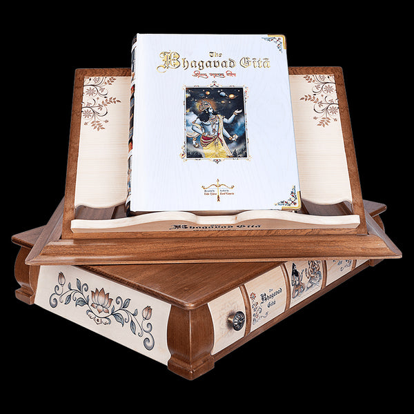 The Bhagavad Gita - Wooden Hut