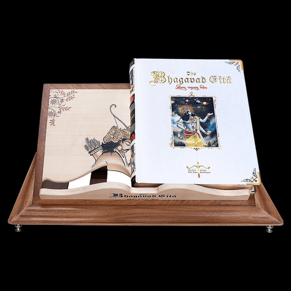 The Bhagavad Gita - Wooden Hut