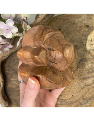 Houten Yogiman - Orang Malu - ca. 10 cm - nr.2
