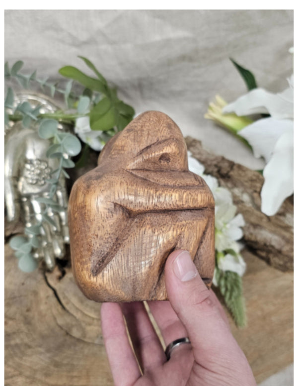 Houten Yoko - vriendschapsbeeld - 11 cm - nr.6
