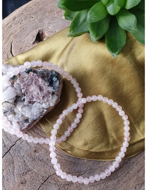 Roze kwarts kralenarmband 4 mm