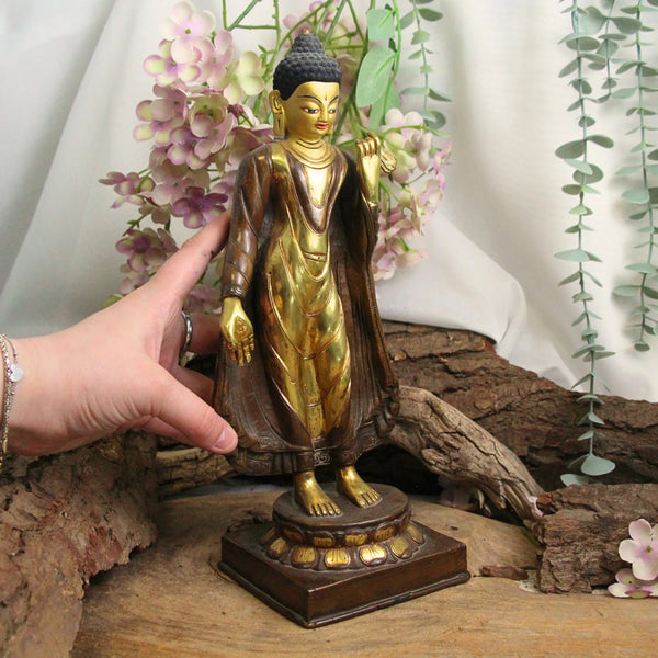 Staande boeddha Goldface beeld