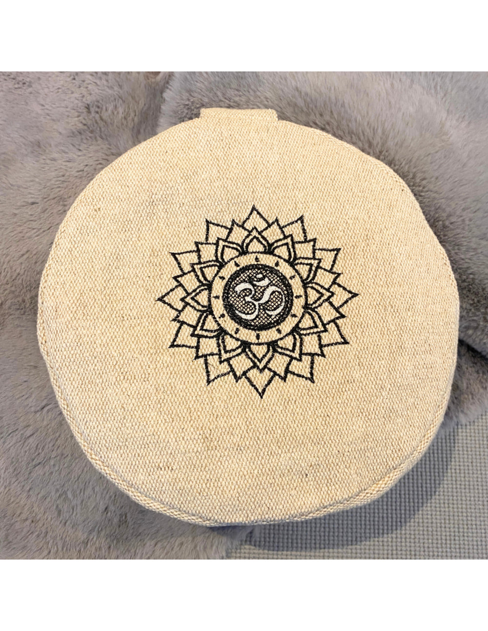 YogaStyles Meditatiekussen rond - Jute-look met Lotus
