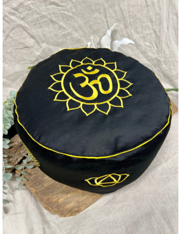 YogaStyles Meditatiekussen zwart met gouden Ohm - Symbolic serie